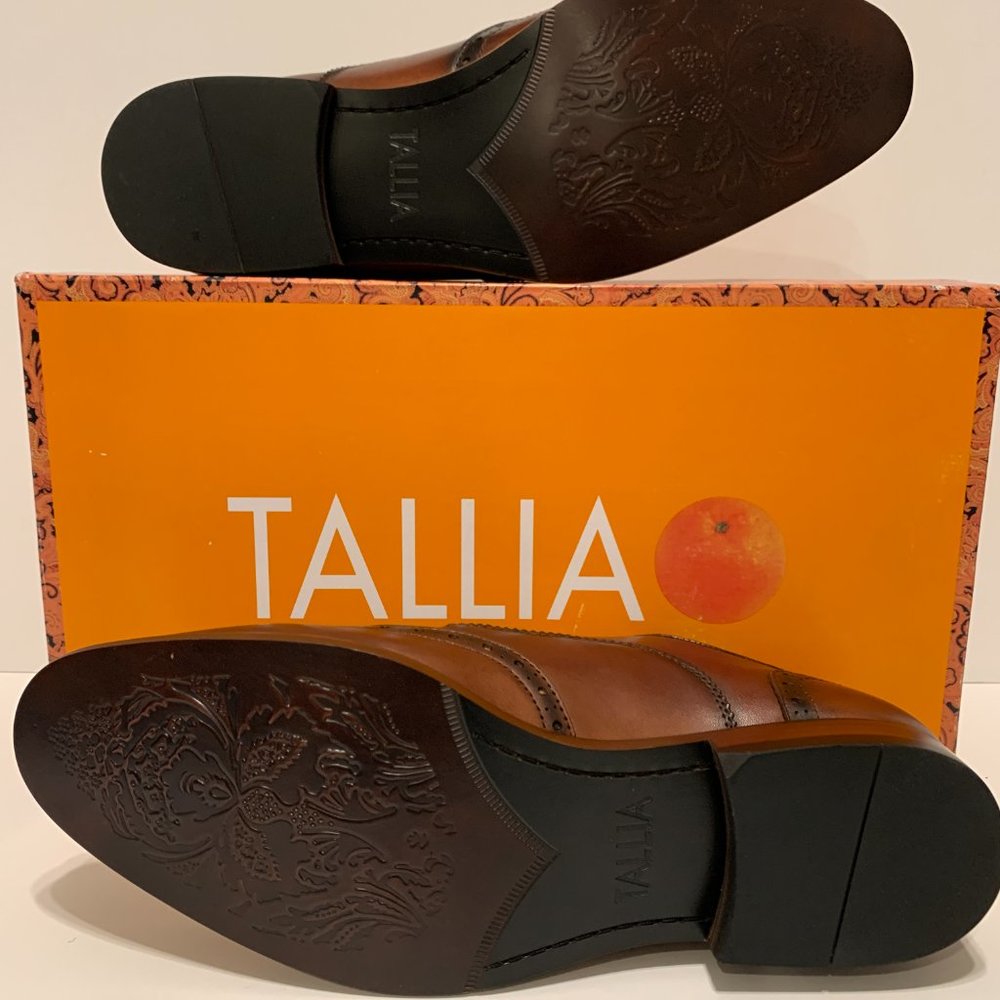 TALLIA Vitale Leather Wingtip Derby size: 9.5M - Picture 6 of 10